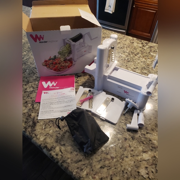 Wonder Veggie Slicer - Picture 11 of 16